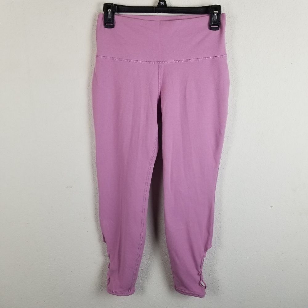 Old Navy Active‎ Go Dry Lattice Hem Lilac Leggings Size M